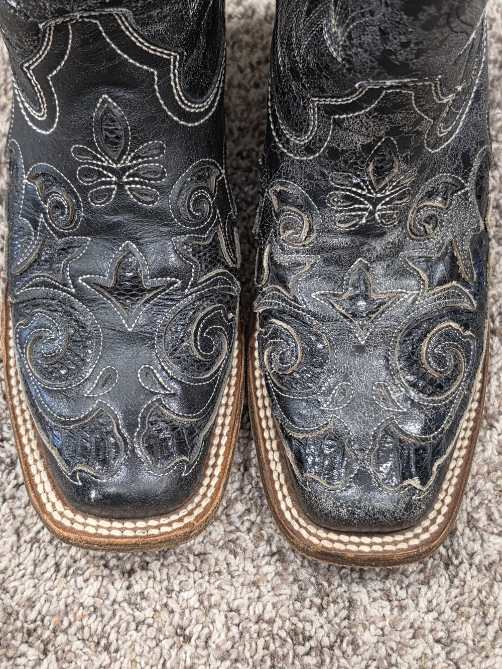 Corral Python Inlay Boots - Picture 3 of 6